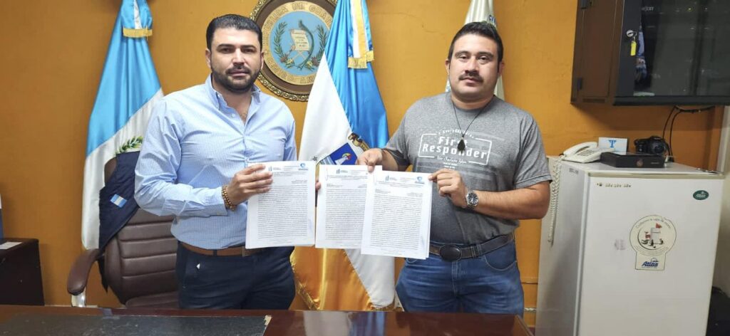 FIRMA DE CONVENIOS CON LA MUNICIPALIDAD DE SAN JACINTO