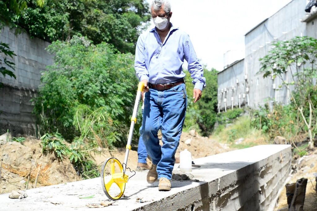 SUPERVISIÓN DE OBRAS